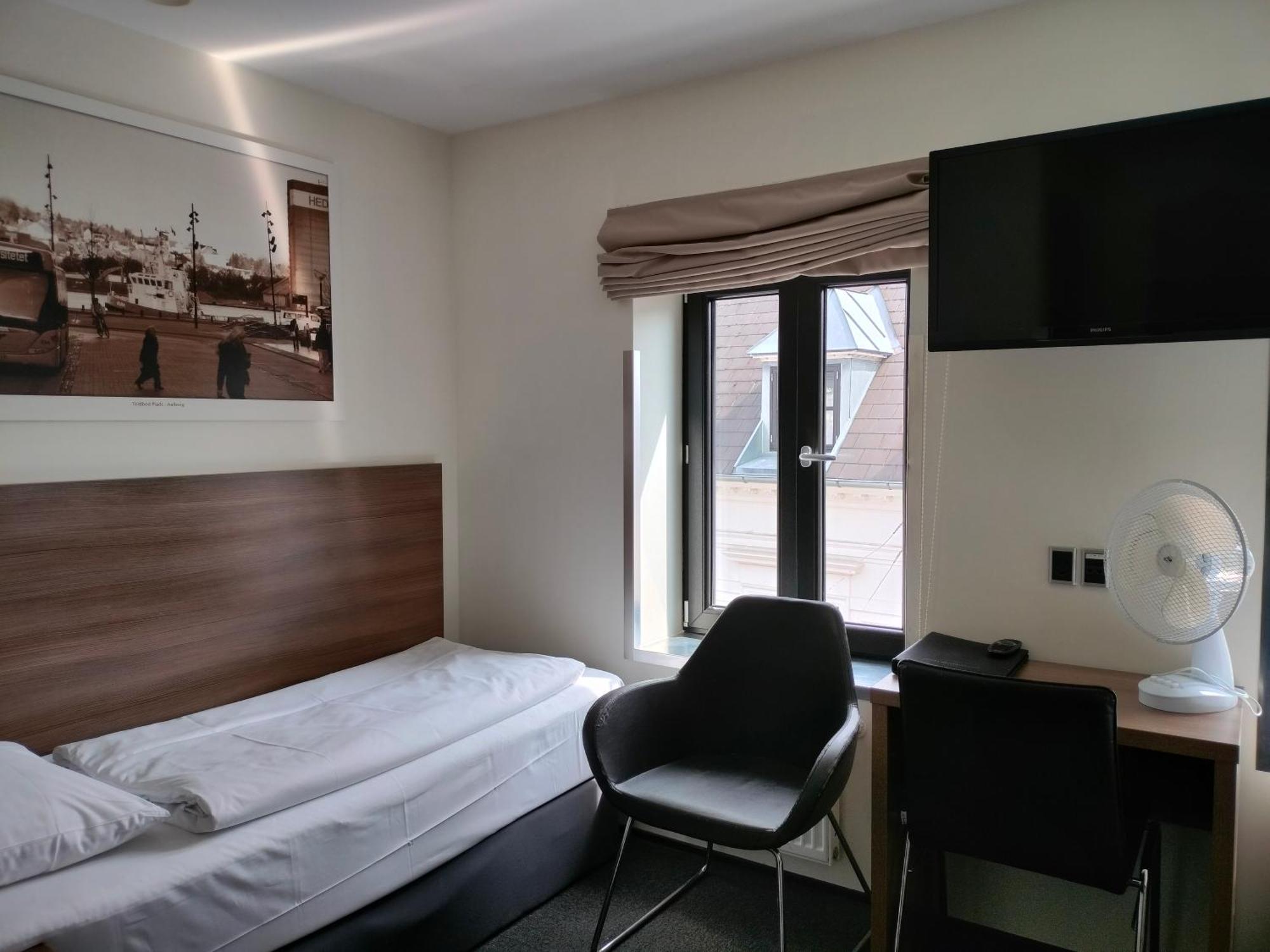 Hotel Jomfru Ane Ålborg Exteriör bild